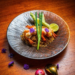 ข้าวผัดกุ้งหอมไฟ