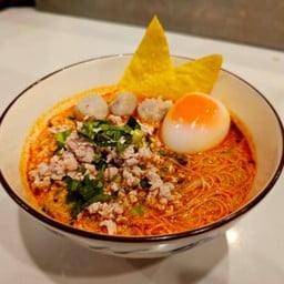 ก๋วยเตี๋ยวต้มยำหมูสับ(ไม่รวมไข่)