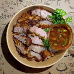 ข้าวหมูทอด By.เจ๊กุ