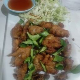 ไก่บ้านทอดน้ำปลา