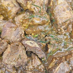 ข้าวไข่ข้นแกงคั่วกระดูกหมู