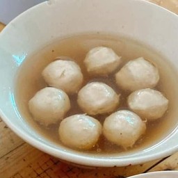 ลูกชิ้นลวก