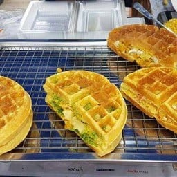 วาฟเฟิล ป้าบล ตลาดโนนส