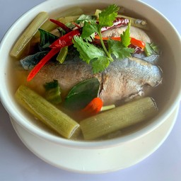 ต้มยำปลาทูน้ำใส