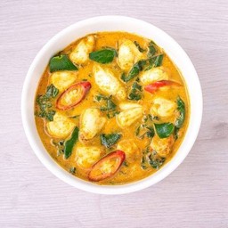 แกงเผ็ดเนื้อปูใบชะพลู