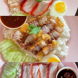 ข้าวหมูกรอบ
