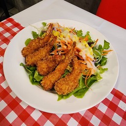 สลัดกุ้งชุบแป้งทอด