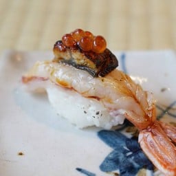 กุ้งหวานปลาไหลซูชิ
