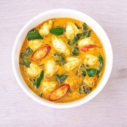 แกงเผ็ดเนื้อปูใบชะพลู
