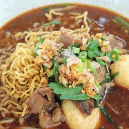 ก๋วยเตี๋ยวหมูรวม