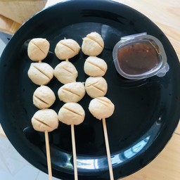 ลูกชิ้นปิ้ง3ไม้