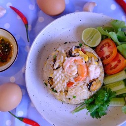 ข้าวผัดด ทะเลรวม