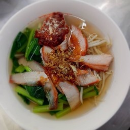 บะหมี่เกี๊ยวหมูแดง ลาดกระบัง42