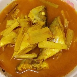 แกงส้มปลาแว่น