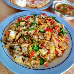 กะเพราเนื้อหอยลาย