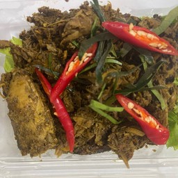 น้ำพริกไตปลาแห้งพร้อมทาน 1 ขีด