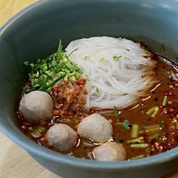 เตี๋ยวเรือ-ลูกชิ้นเนื้อ