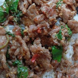 อาหารบ้านตายาย หมู่บ้านกรุงไทย