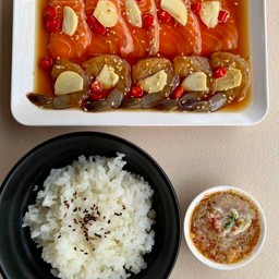 ดองสองใจ +ข้าวญี่ปุ่น + น้ำจิ้มซีฟู้ด