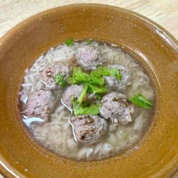 ข้าวต้มหมูบะช่อ