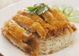 ข้าวมันไก่รถแดง