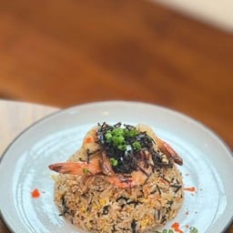ข้าวผัดโนริกุ้งไข่กุ้ง