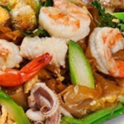 ผัดซีอิ้วทะเล