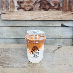 มะพร้าวนมสดปั่นชาไทย