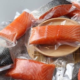 แซลมอน ชิ้นสเต็ก ขนาด180กรัม ต่อชิ้น