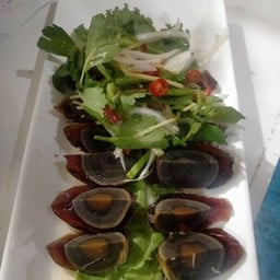 ยำไข่เยี่ยวม้า