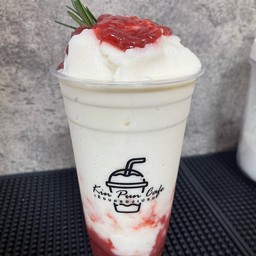 สตรอว์เบอร์รี่ นมสด โยเกิร์ต สมูทตี้