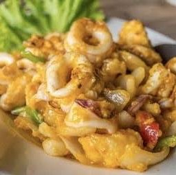 … ผัดไข่เค็ม