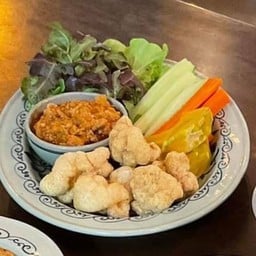 ชุดอ่องเหนือ