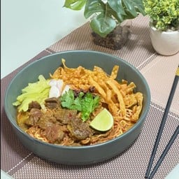 ข้าวซอย น้ำเงี้ยว ครัวพี่ติม