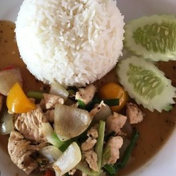 ไก่ผัดพริกไทยดํา
