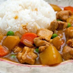 ข้าวหน้าเเกงกะหรี่ญี่ปุ่น