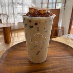 MEEJAI CAFE ตลาดไนท์บ้านเกาะ