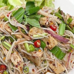 ยำขนมจีนหมูยอ