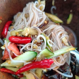 ตำชั่วแตงกวา