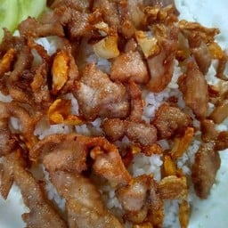 ครัวกะเพราเเซ่บ  ซอยลมเย็น