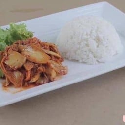 เห็ดผัดกิมจิราดข้าว