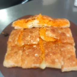 โรตีกล้วยหอมฝอยทอง