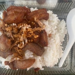 ร้านหมูทอดอินเตอร์นายอ้วน&กระเพราหมูทอดพริกแห้งโบราณ Ian mu tod nay aon nad kapaomutod