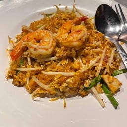 ผัดไทวุ้นเส้น กุ้งสด