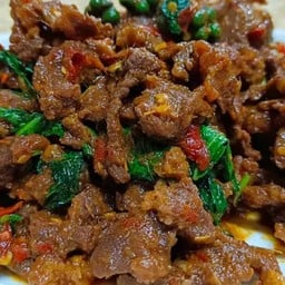 พริกแกงเนื้อสด