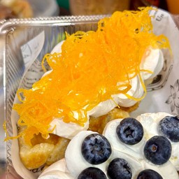 ครอฟเฟิลวิปครีมฝอยทอง