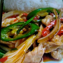 ข้าวราดพริกไก่