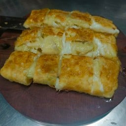 โรตีกล้วยหอมชีส