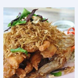 ปลานิลแล่เนื้อทอดกระเทียม