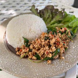 ข้าวกระเพราไก่(Delivery)